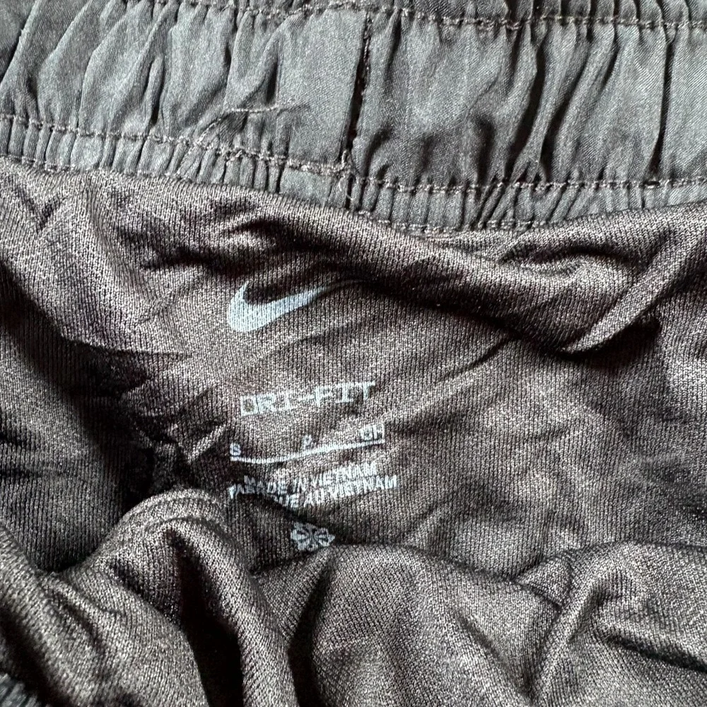 Nike Dri Fit‎ Tempo Running Shorts Womens Small Black White Drawstring Workout